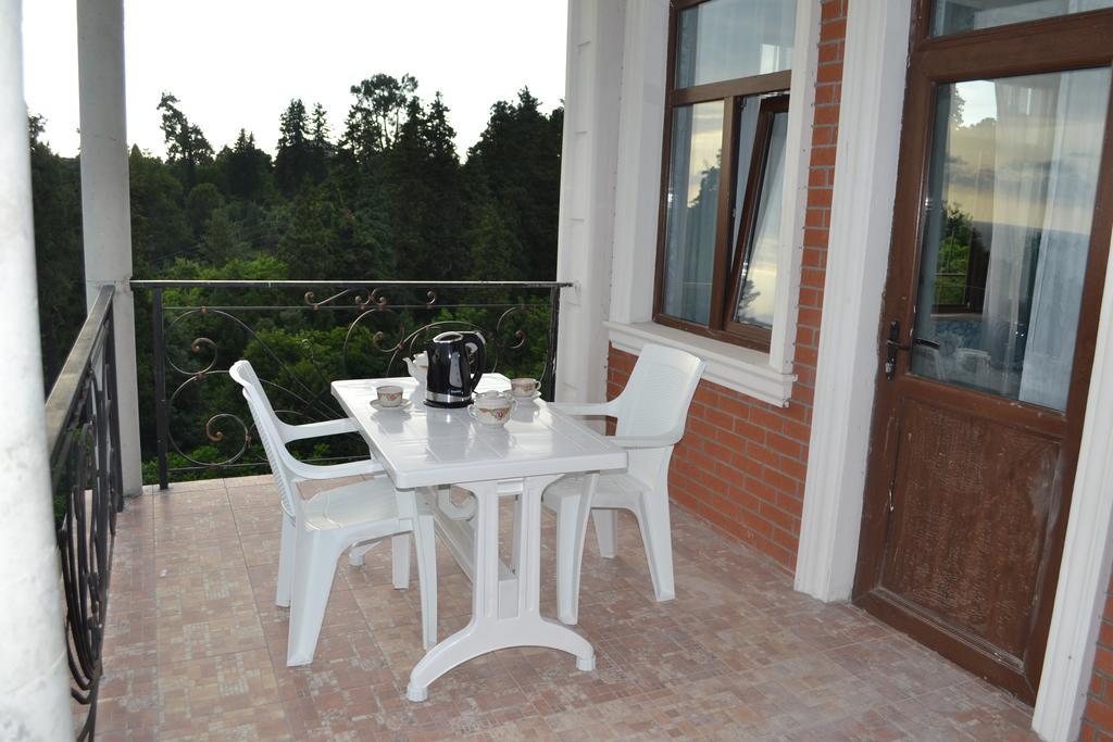 Sunny Hotel Batumi 马钦加里 外观 照片