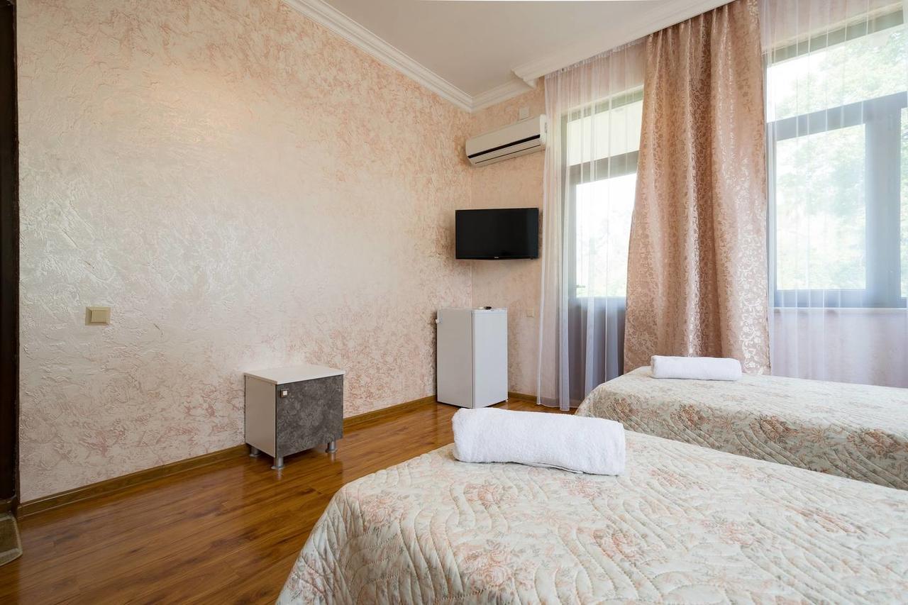 Sunny Hotel Batumi 马钦加里 外观 照片