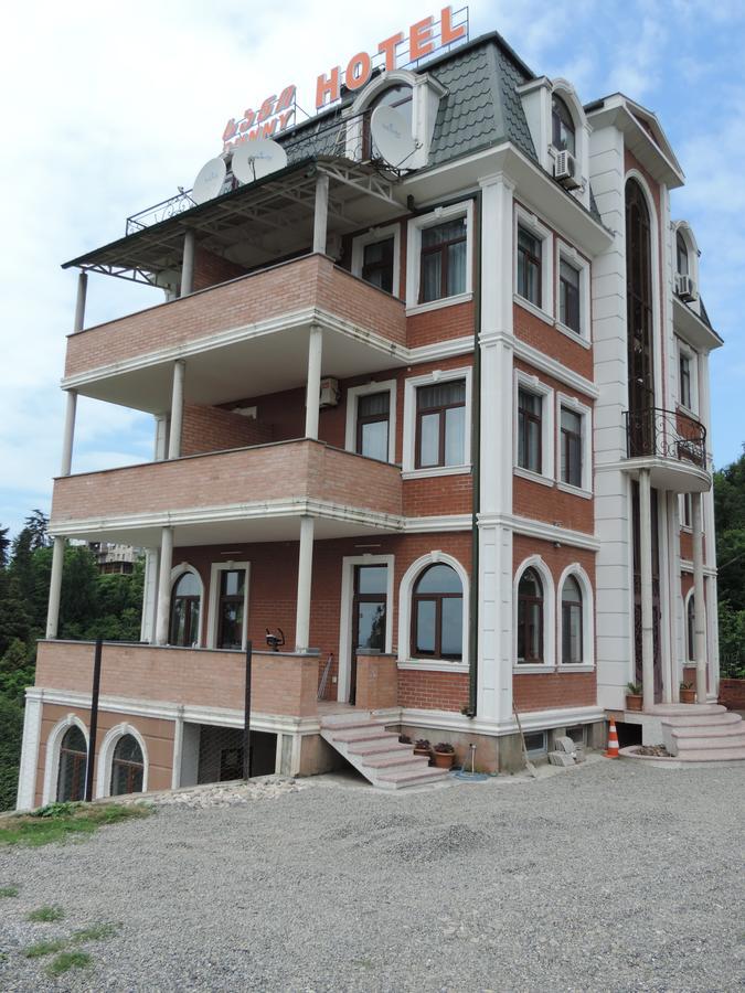 Sunny Hotel Batumi 马钦加里 外观 照片
