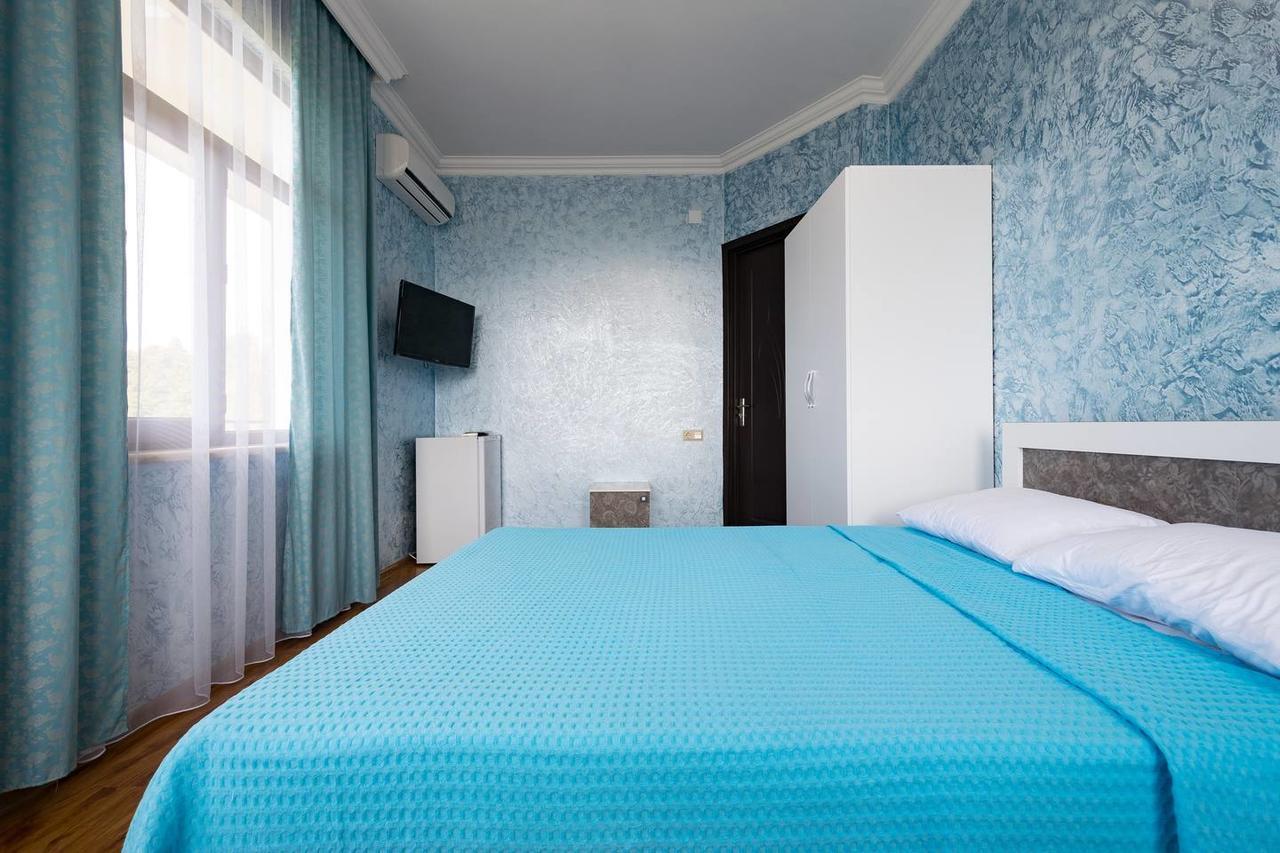 Sunny Hotel Batumi 马钦加里 外观 照片