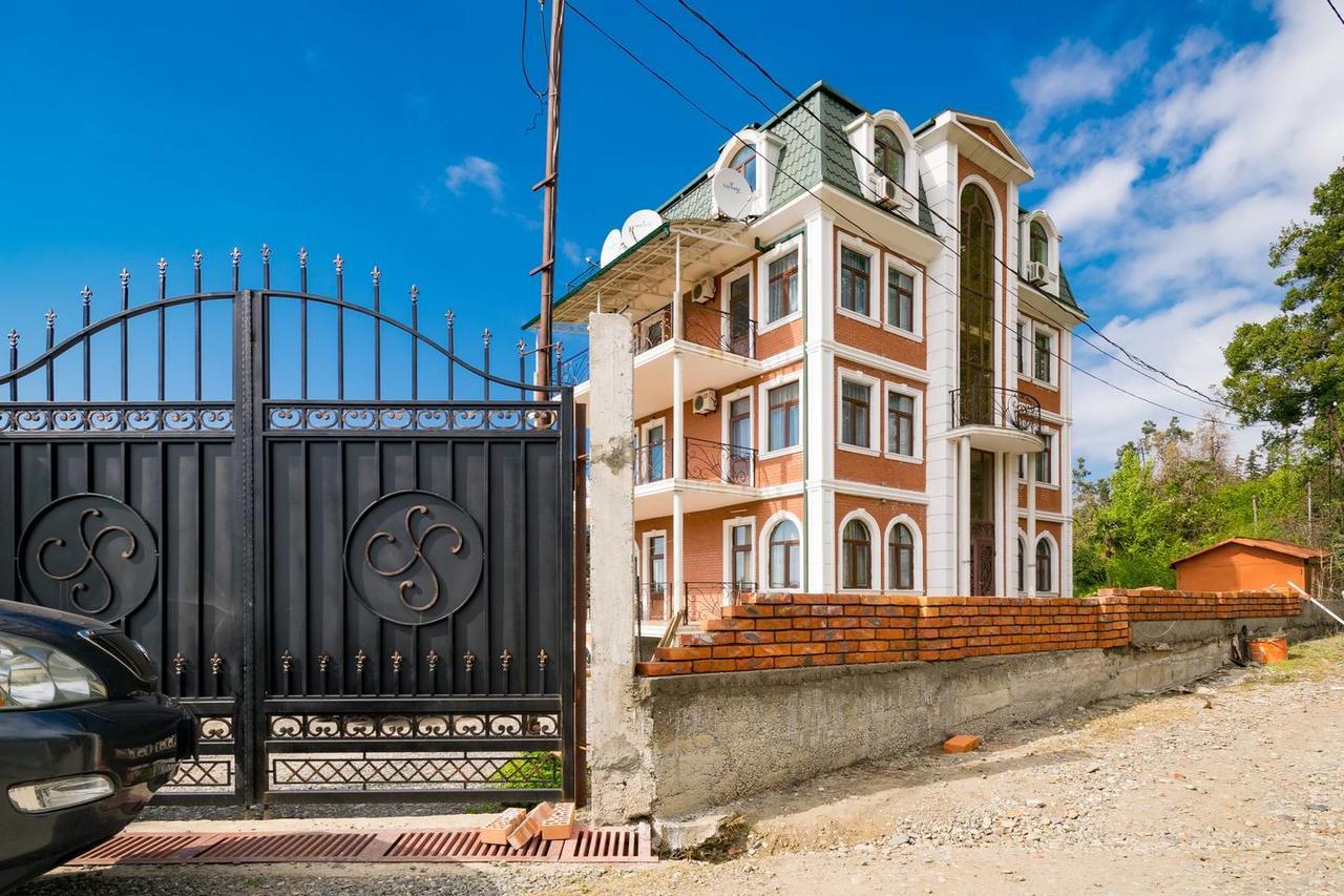 Sunny Hotel Batumi 马钦加里 外观 照片